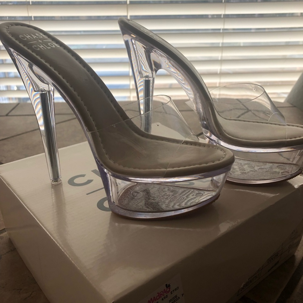 Clear 🤍 Sexy Platform high heeled Stilettos - Picture 4 of 14